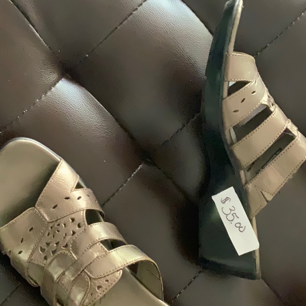 Women Clark Shoe size 10
